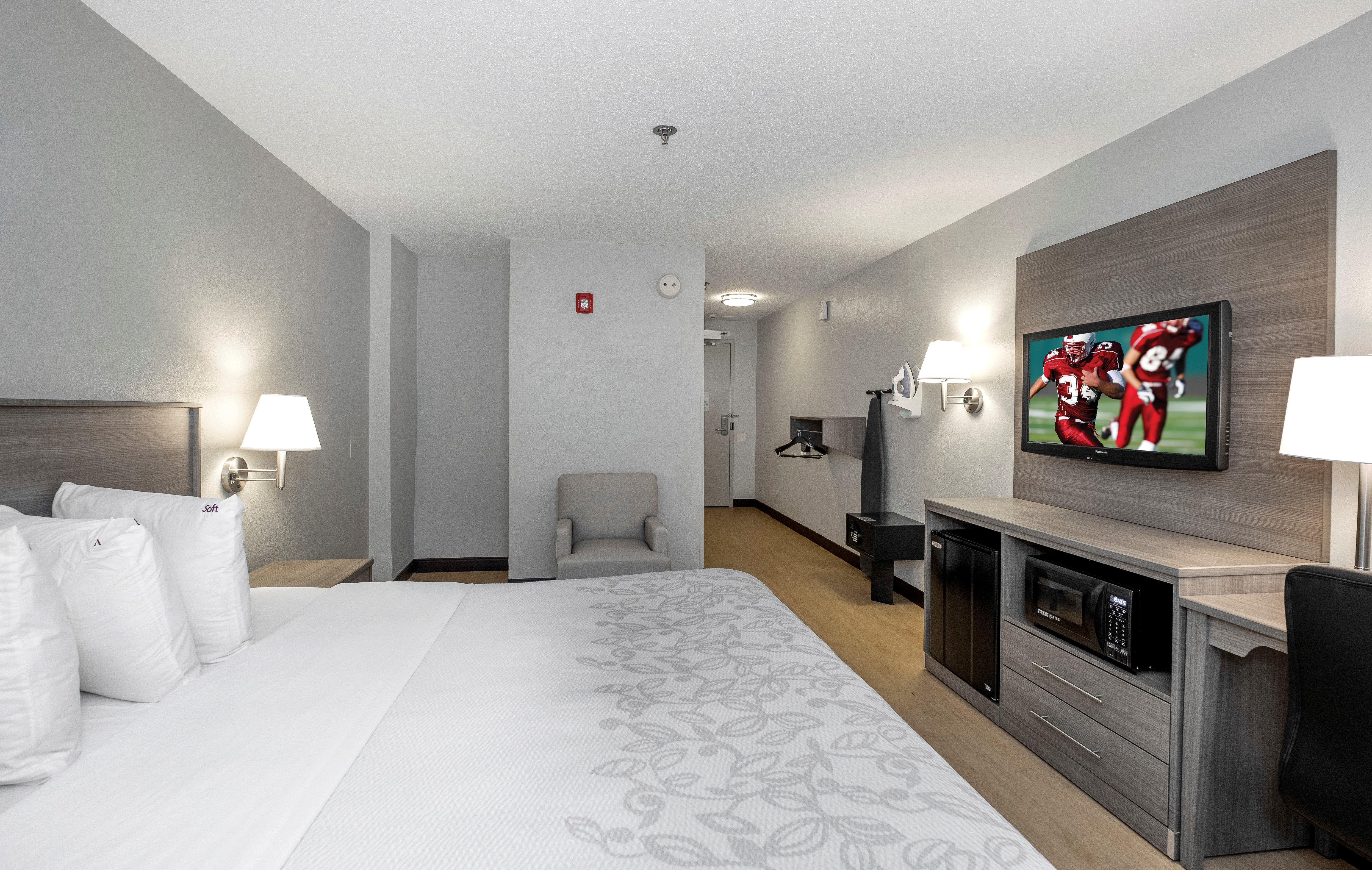 Red Roof Inn Plus Boston - Mansfield - Foxboro Εξωτερικό φωτογραφία