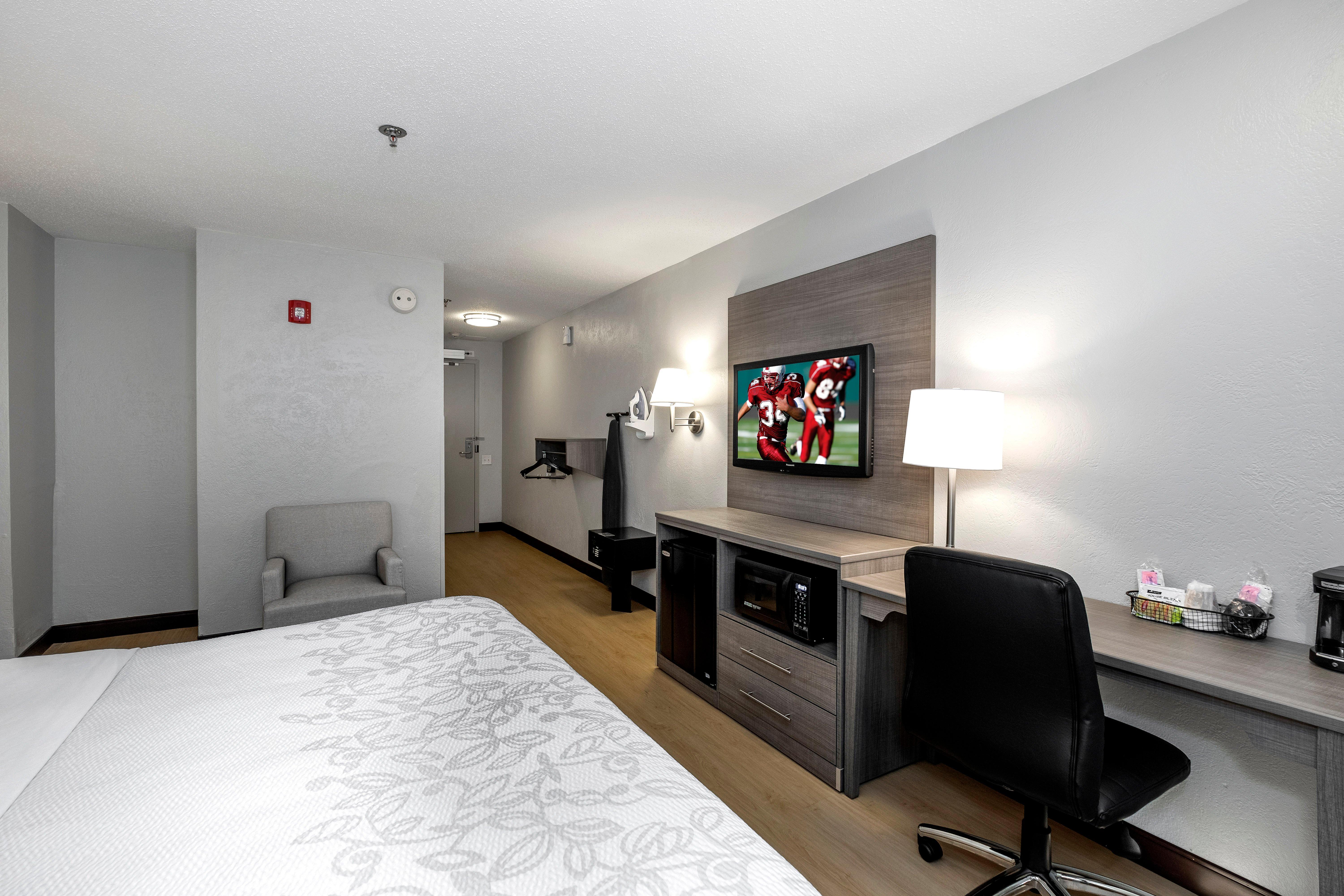 Red Roof Inn Plus Boston - Mansfield - Foxboro Εξωτερικό φωτογραφία