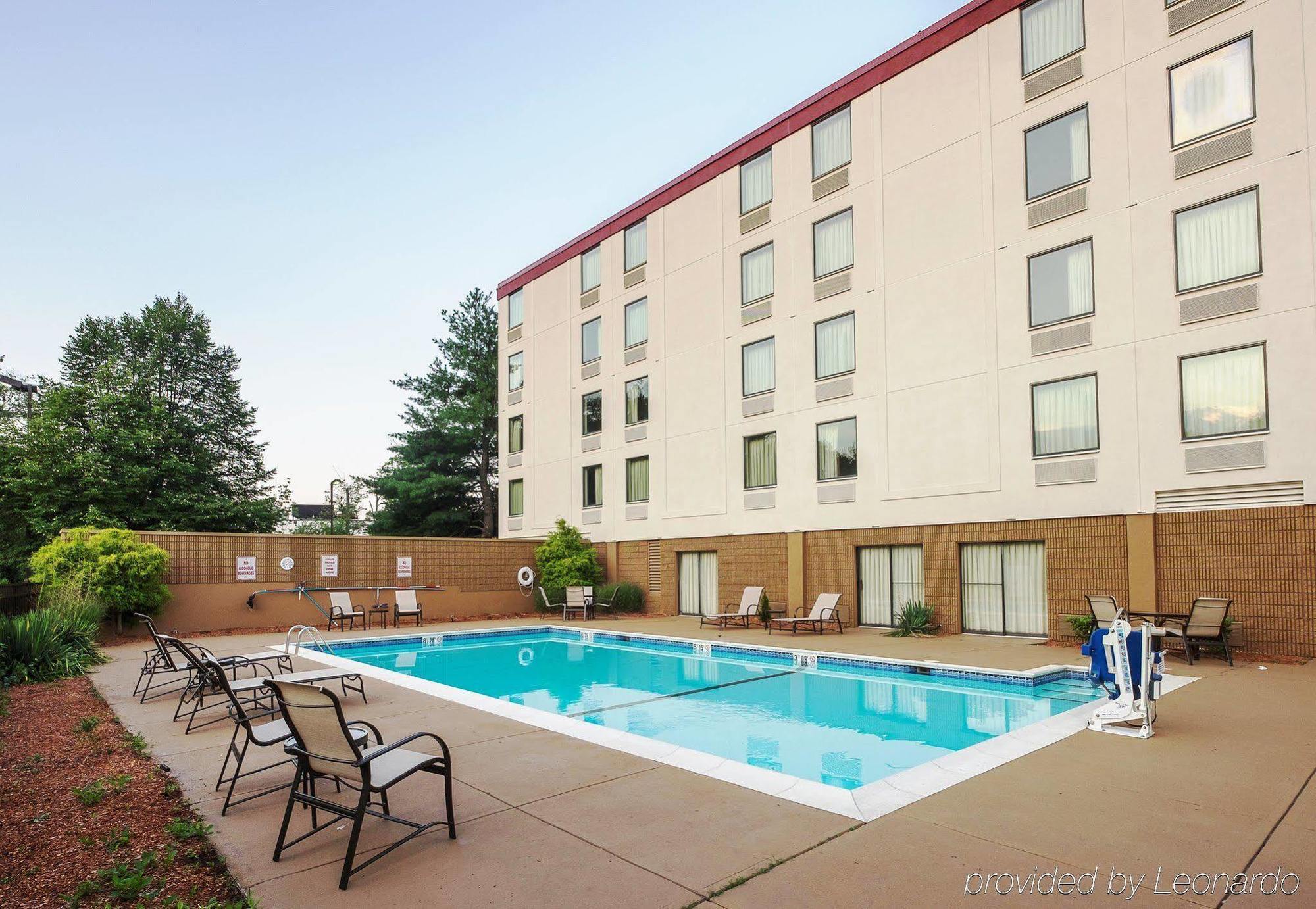 Red Roof Inn Plus Boston - Mansfield - Foxboro Εξωτερικό φωτογραφία