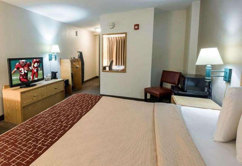 Red Roof Inn Plus Boston - Mansfield - Foxboro Εξωτερικό φωτογραφία