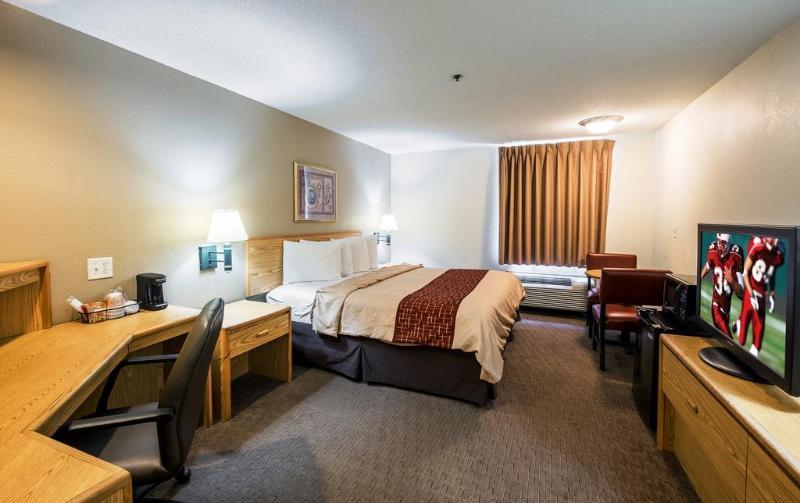 Red Roof Inn Plus Boston - Mansfield - Foxboro Εξωτερικό φωτογραφία